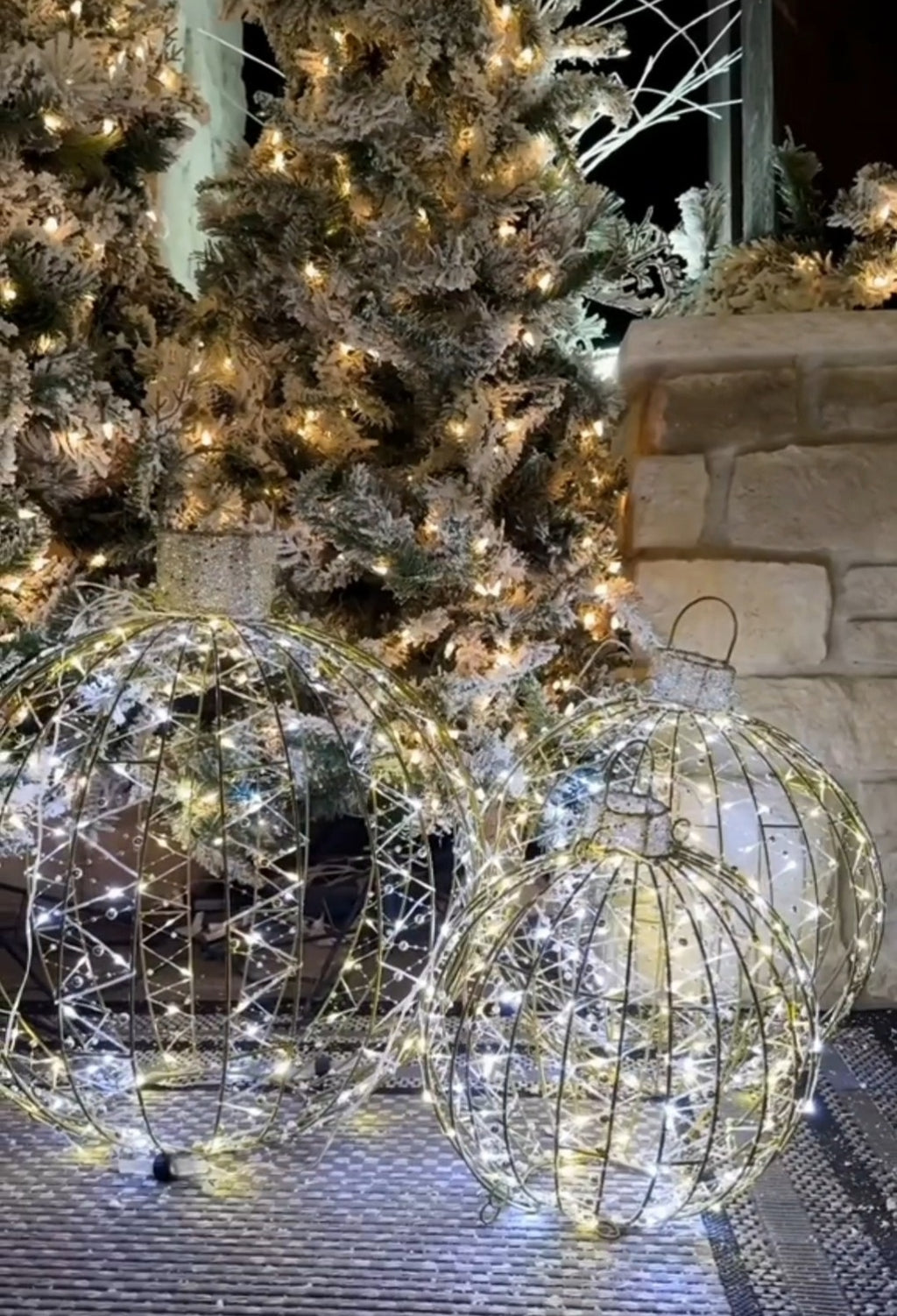 Set of 3 Outdoor Lighted Christmas Sphere Balls - Large LED Holiday Ornaments