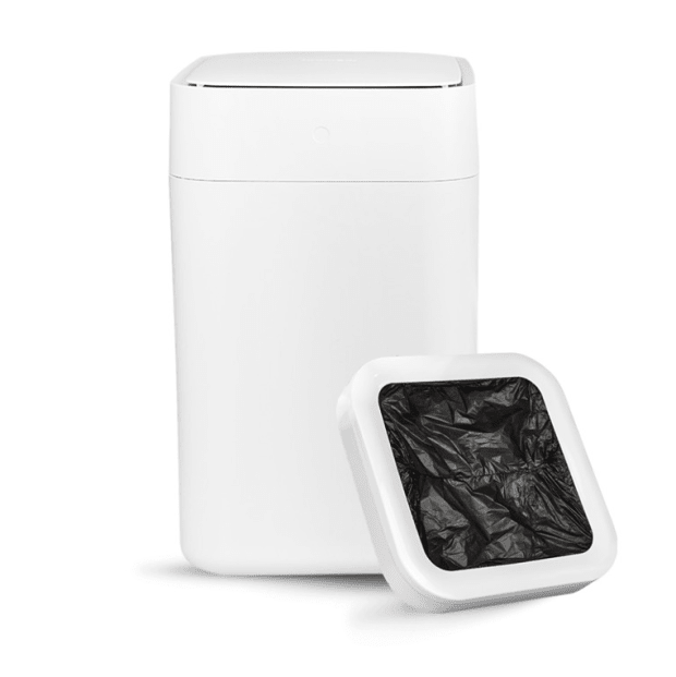 Self-Sealing & Self-Changing Smart Trash Can